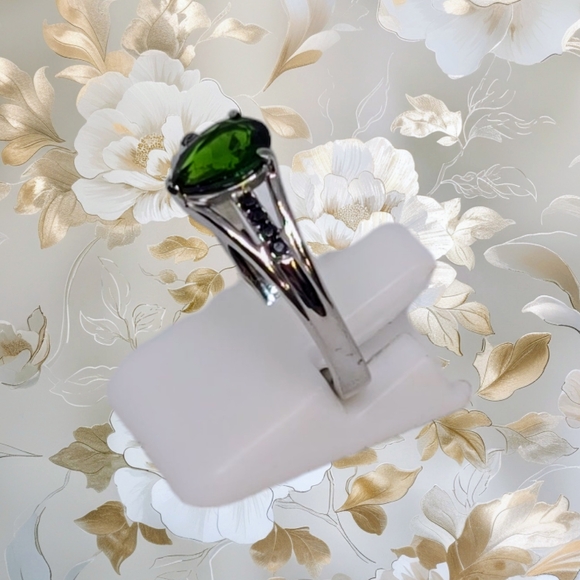NEW Chrome Diopside & Black Diamond Ring Size 8 - Picture 5 of 12